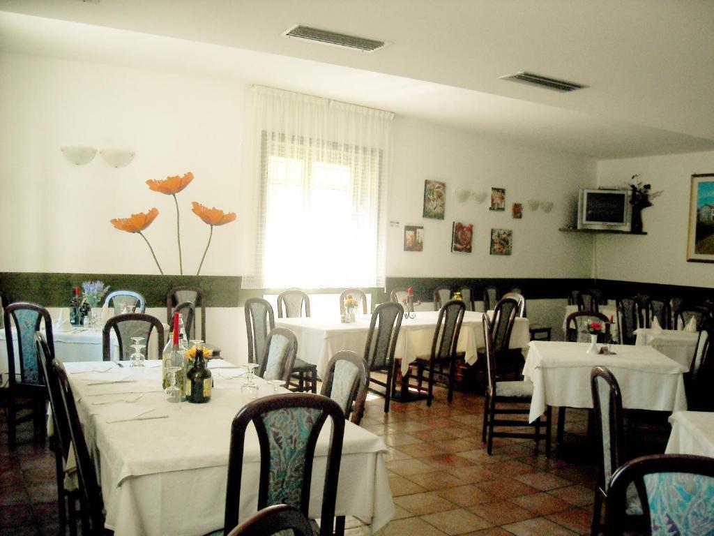 Hotel Faedo Pineta Luaran gambar