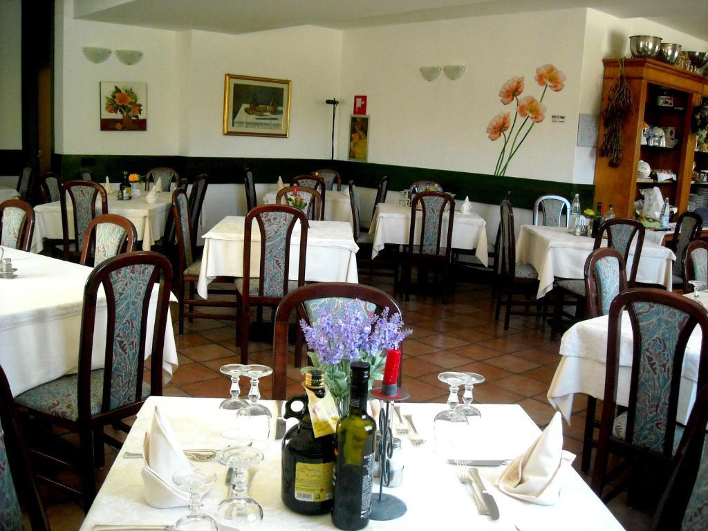 Hotel Faedo Pineta Luaran gambar